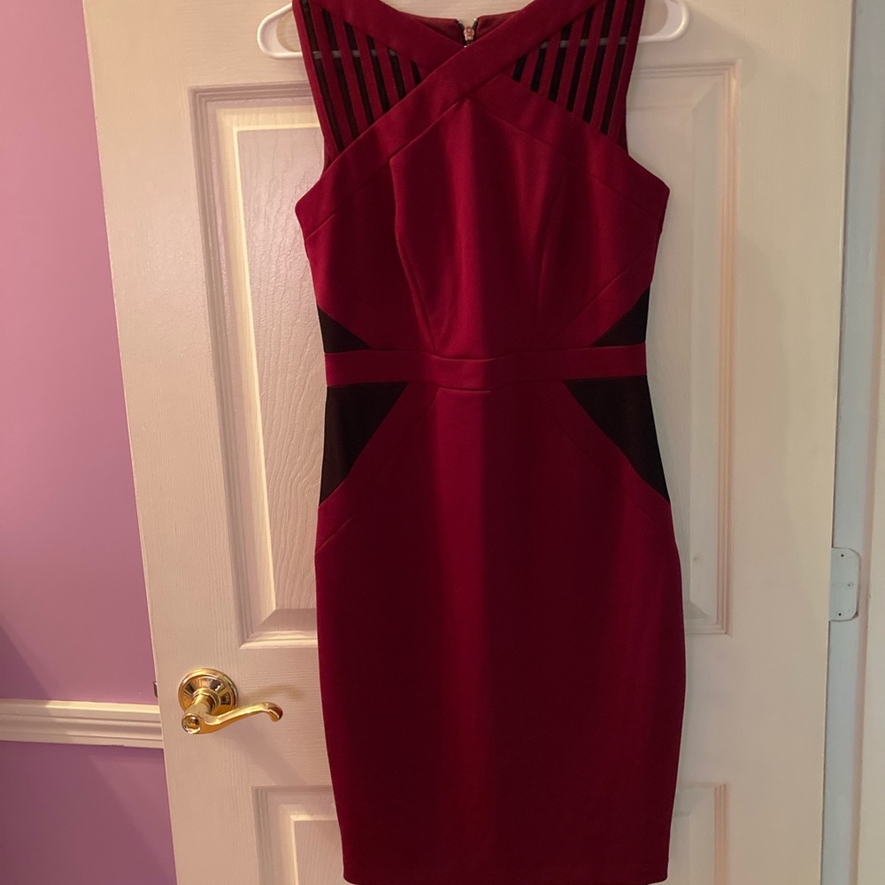 Burgundy body con dress